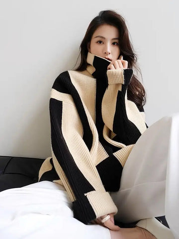 Chic Striped Knit Turtleneck: Elegant Casual Wear for Autumn