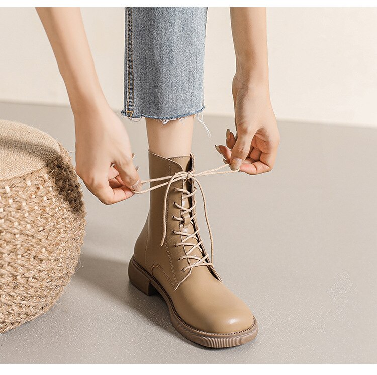 Round Head Lace Up Chelsea Boots For Winter