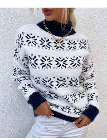 Rollkragenpullover mit Schneeflocken-Strick: Herbst-/Winter-Stil