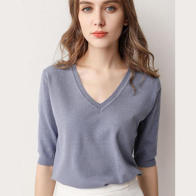 Spring Style V-Neck Half Sleeved Knitted Thin Sweater