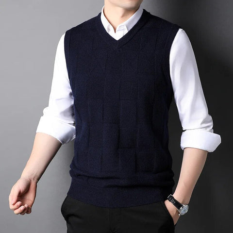 Top-Grade Sleeveless Sweater Vest: V-Neck for Men