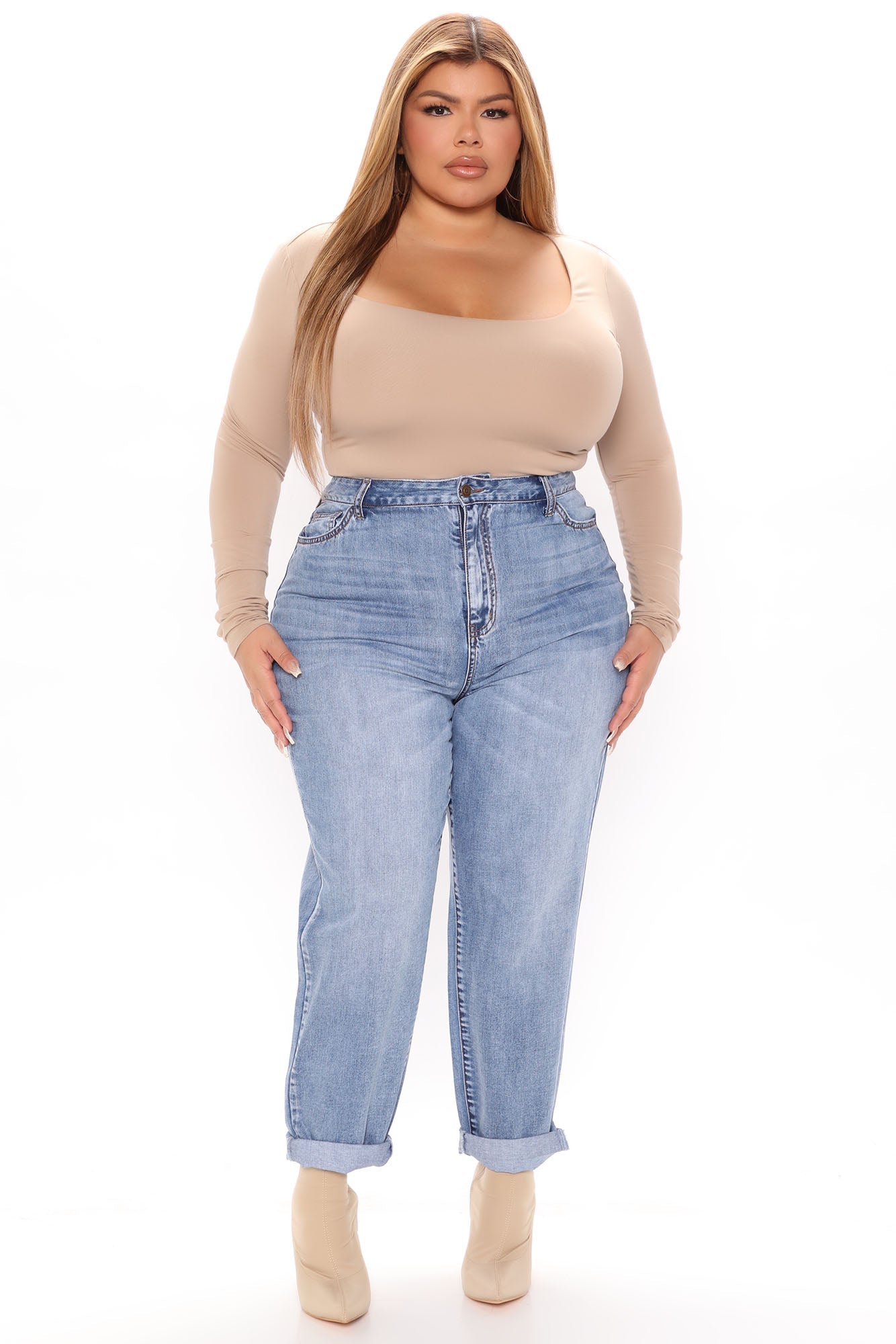 Simply Sweet Mom Jeans - Medium Blue Wash