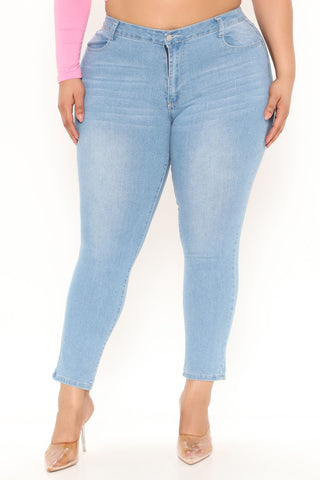 Wife Her Up Stretch Skinny Jeans - Medium Blue Wash