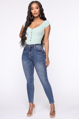 The Comeback Push Up Skinny Jeans - Dark Wash