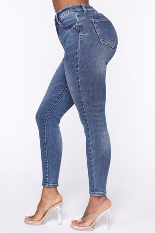 The Comeback Push Up Skinny Jeans - Dark Wash