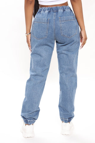 Take The Lead Ripped Denim Joggers - Medium Blue Wash