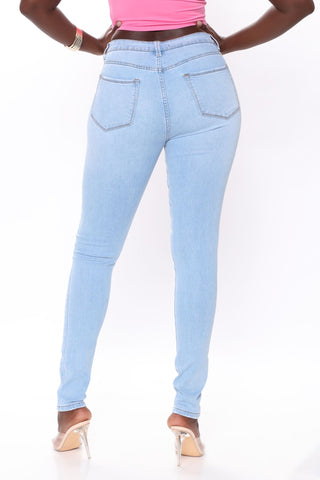 Tall Hannah High Rise Jeans - Light Blue Wash