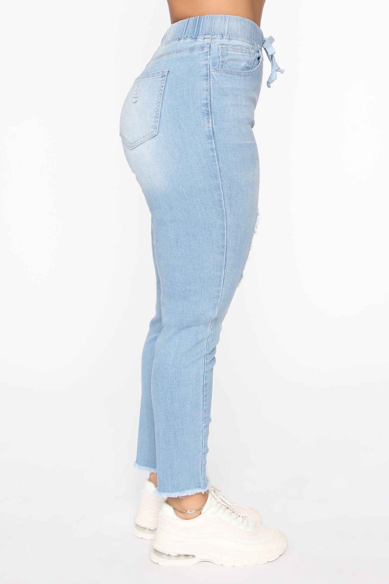 Somewhat The Same Jogger Jeans - Light Blue Wash