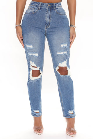 Take It To The Bank Mom Jeans - Medium Blue Wash