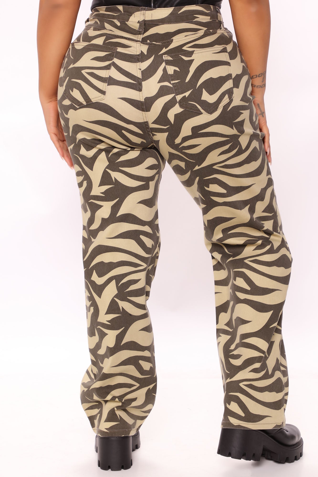 Wild Child Printed Straight Leg Jeans - Olive/combo