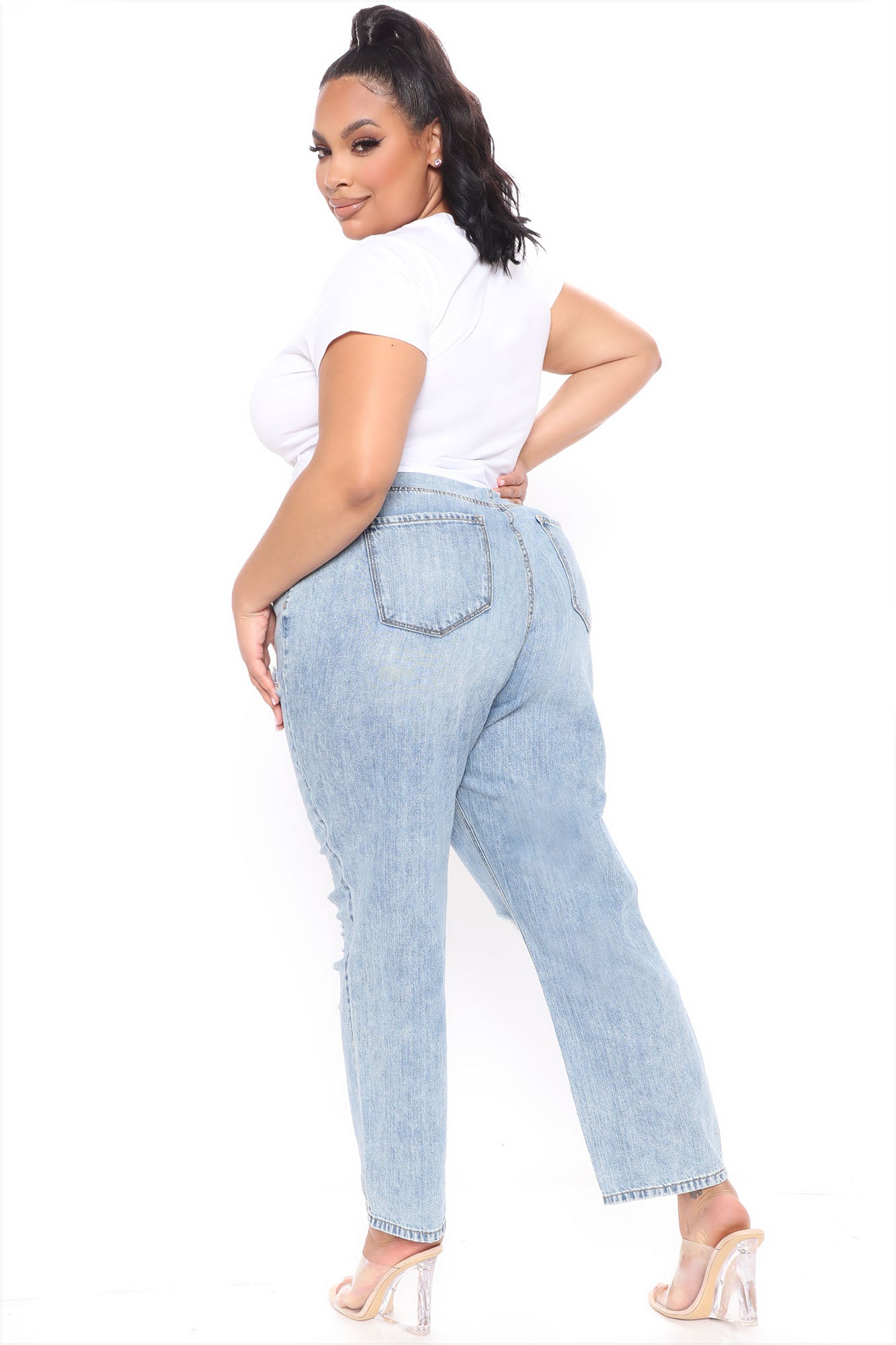 Sunday Brunch 90's Distressed Boyfriend Jeans - Medium Blue Wash