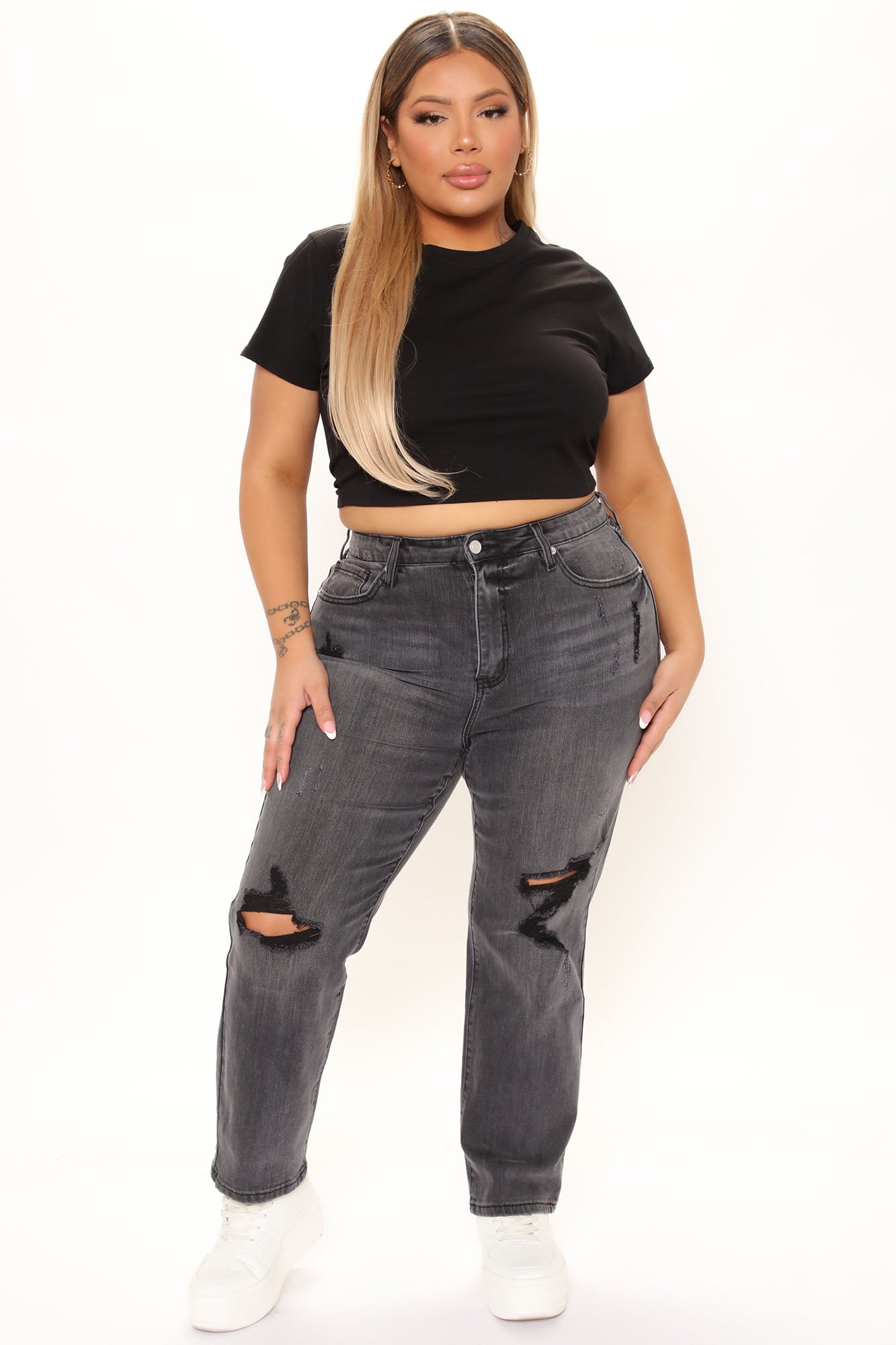 Tobi High Rise Mom Jeans - Black