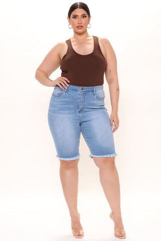 Sunday Blues Bermuda Shorts - Light Blue Wash