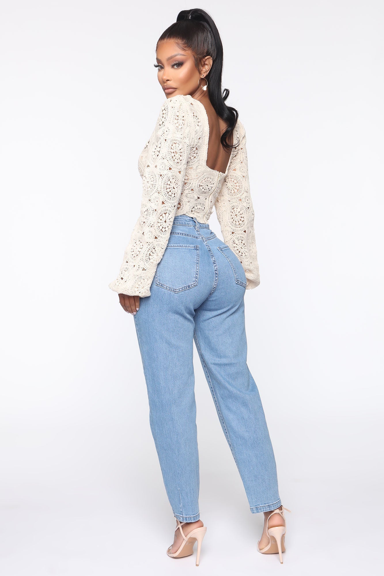 Tell Me Everything Pleated Mom Jeans - Light Blue Wash