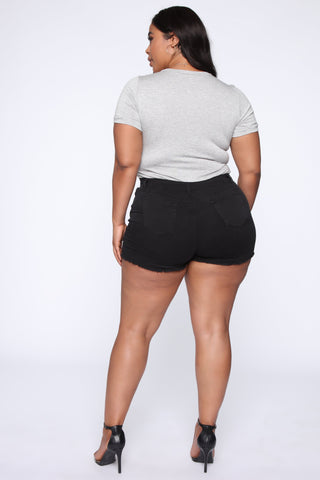 Sorry Mom Shorts - Schwarz