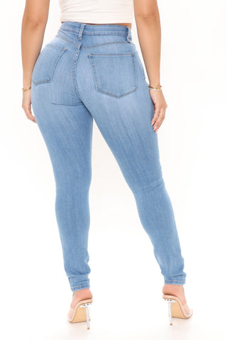Sought After Luxe Super Stretch Skinny Jeans - Light Blue Wash