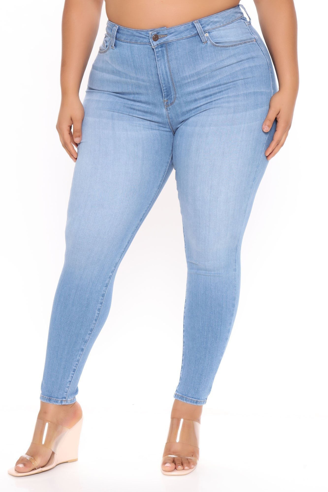Sought After Luxe Super Stretch Skinny Jeans - Light Blue Wash