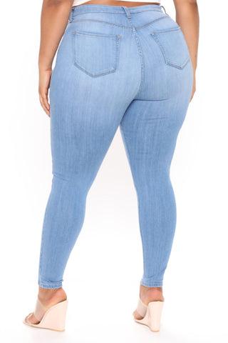 Sought After Luxe Super Stretch Skinny Jeans - Light Blue Wash