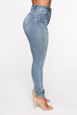 Some Type Of Way High Rise Jeans - Medium Blue Wash