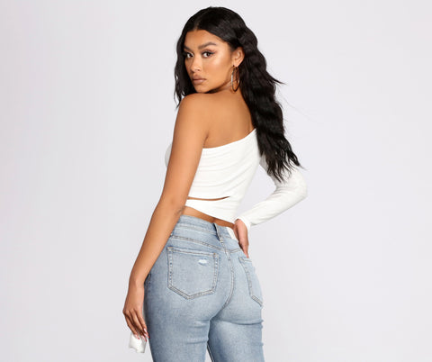 Single Sleeve Ribbed Crop Top