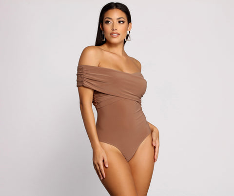 Schlichter Perfektions-Bodysuit