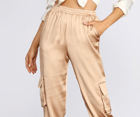 Elegante Jogginghose aus Satin