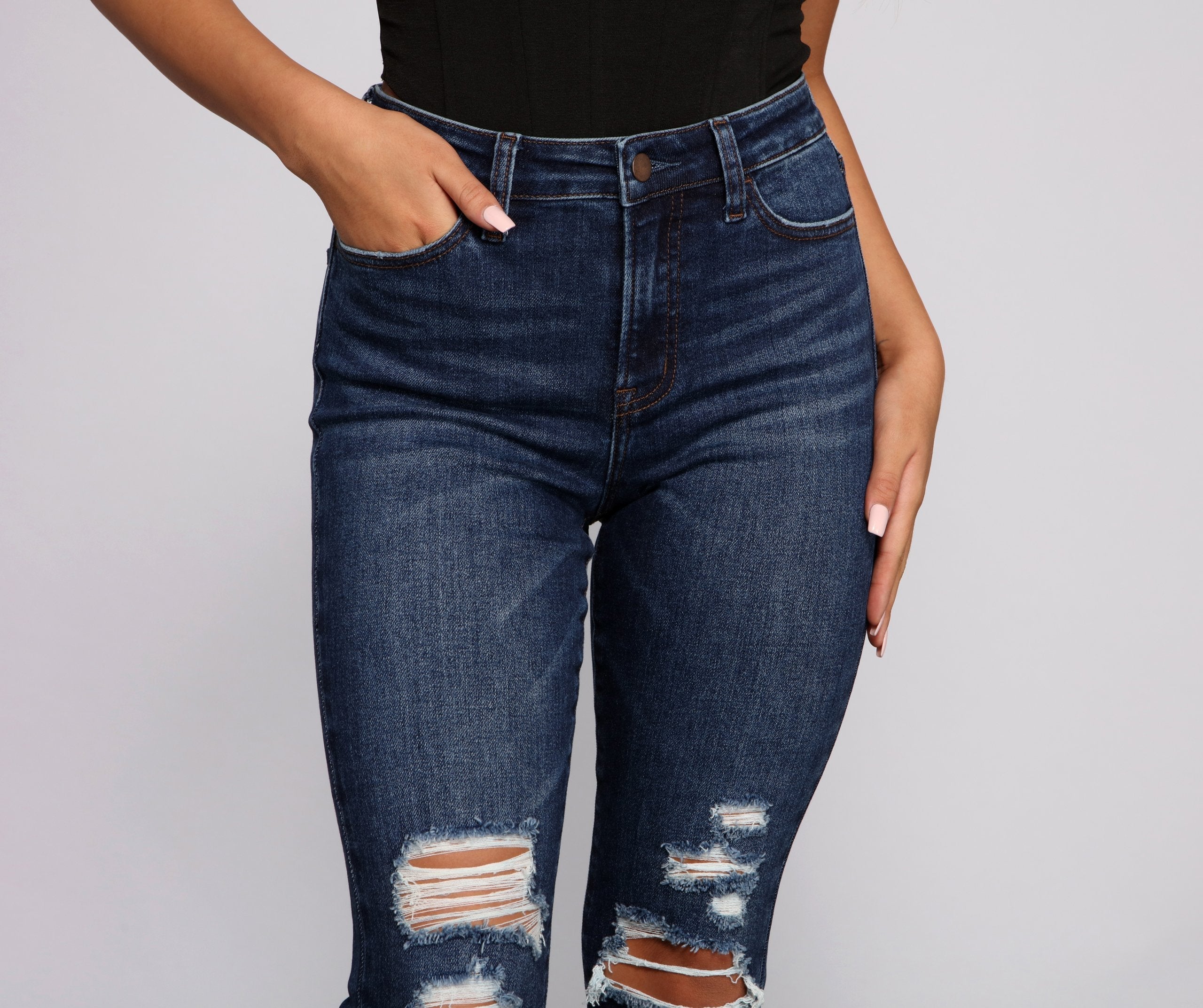 Jean skinny taille extra haute et effet usé