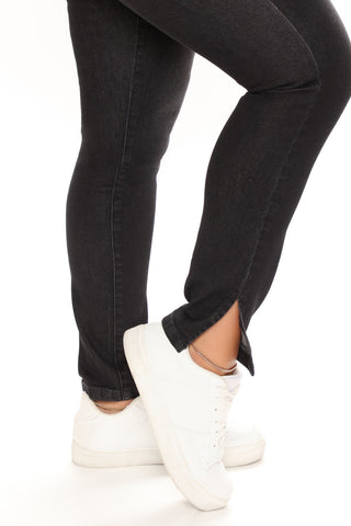 Tell Slit Like It Is Skinny Jeans - Black