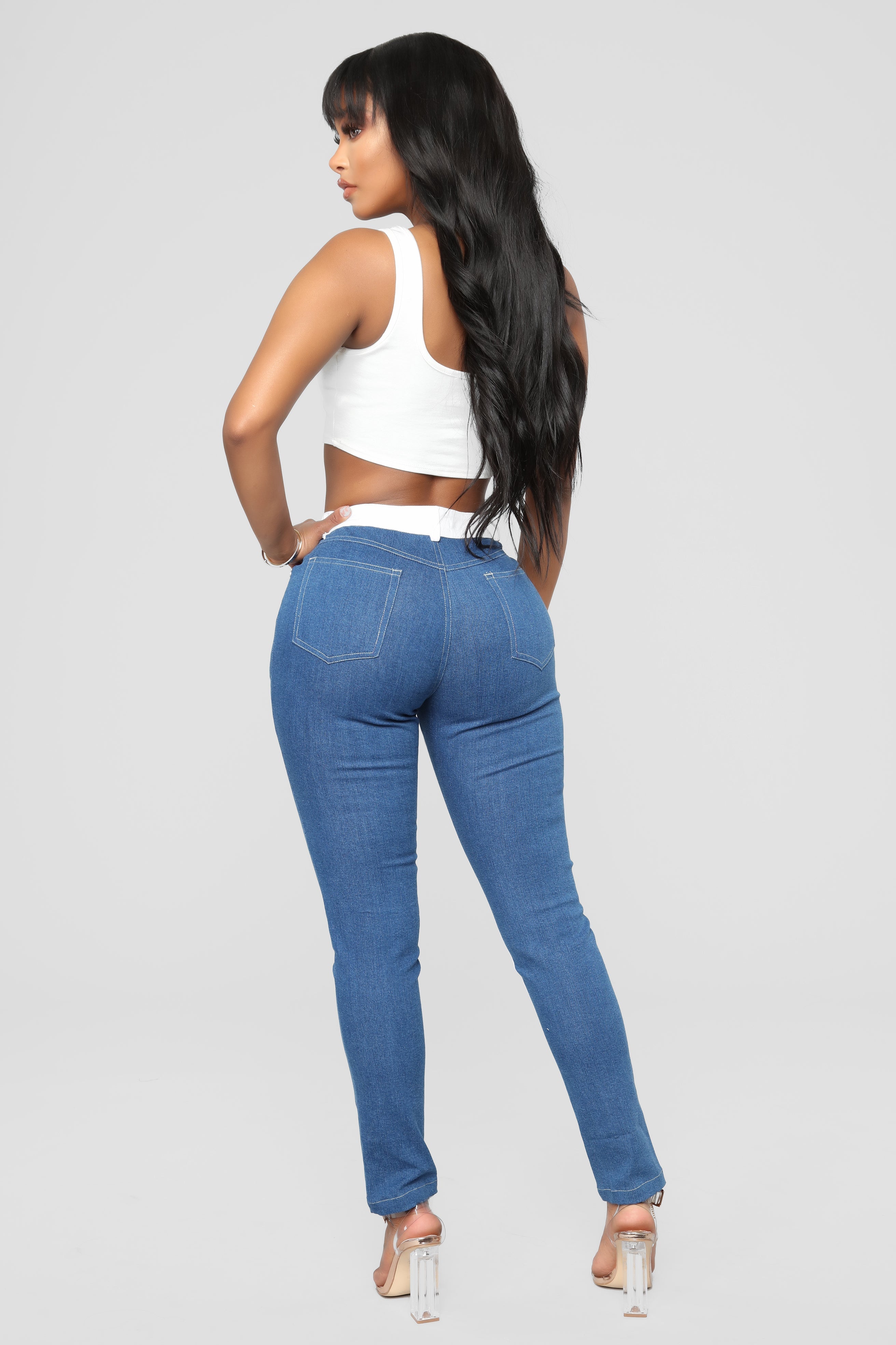 Too Confused Skinny Jeans - Medium Blue Wash