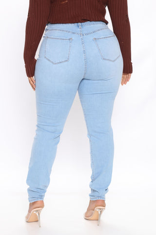 Tall Hannah High Rise Jeans - Light Blue Wash