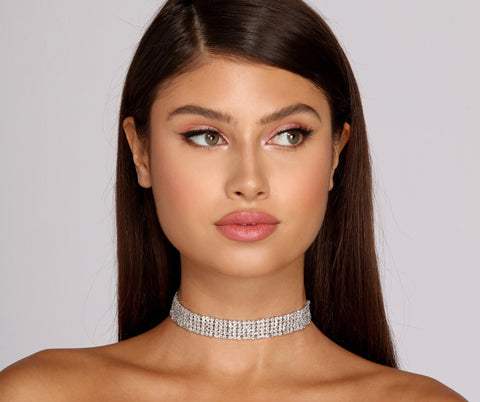 Simple Glam Rhinestone Choker