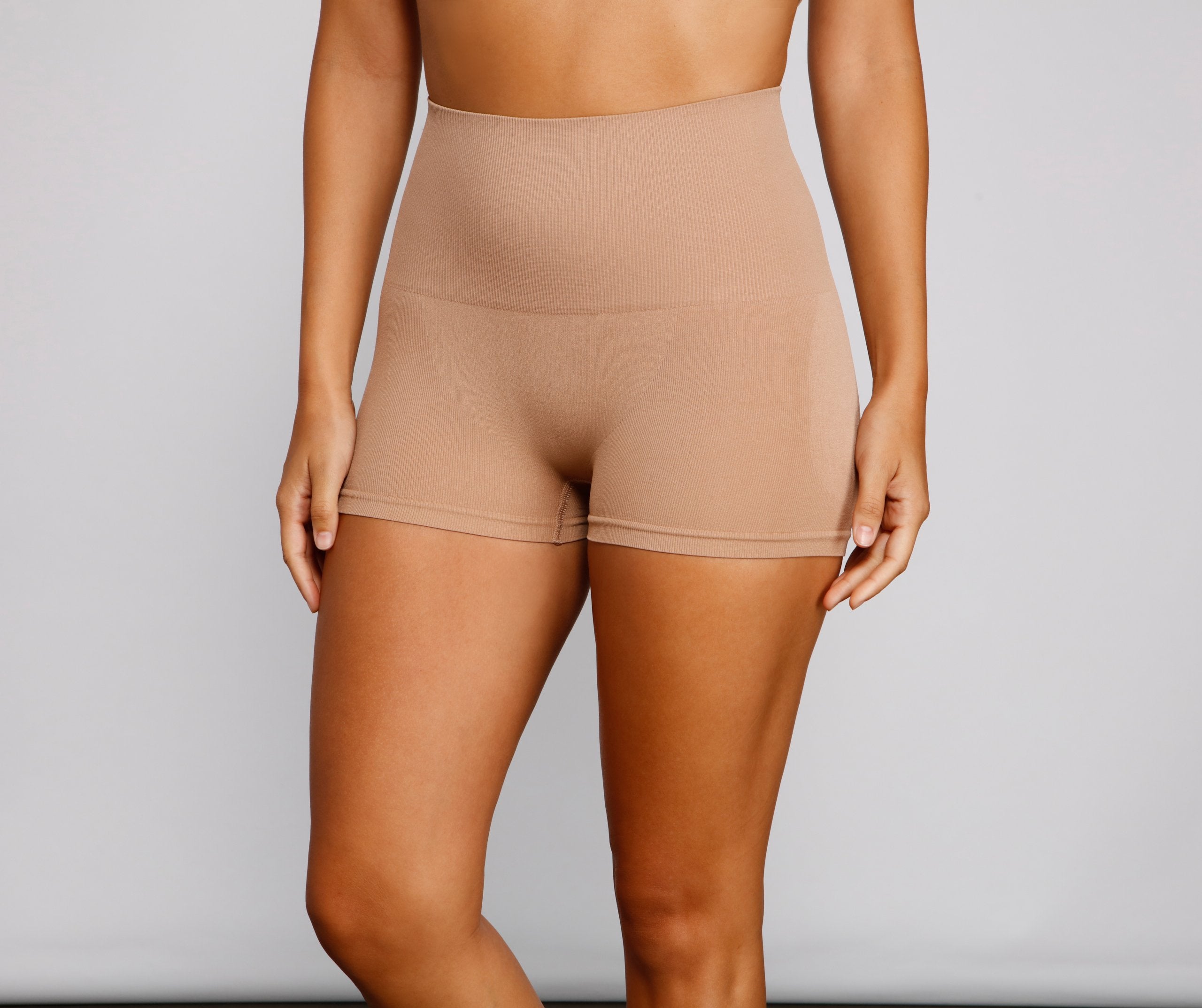 Smooth Lines Mini-Shaper-Shorts