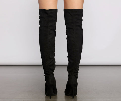 Essential Overknee-Stiefel aus Wildlederimitat mit Stilettoabsatz