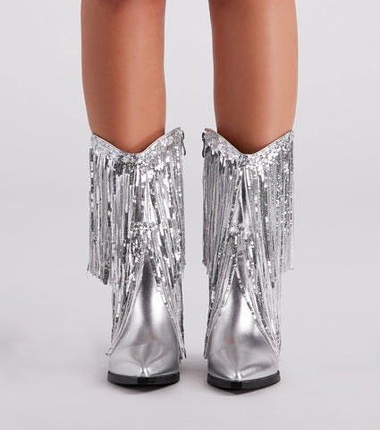 Sparkly Vibes – Cowboystiefel mit metallischen Fransen