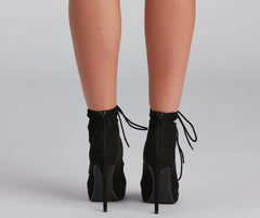 Chic Lace-Up Caged Stiletto Booties