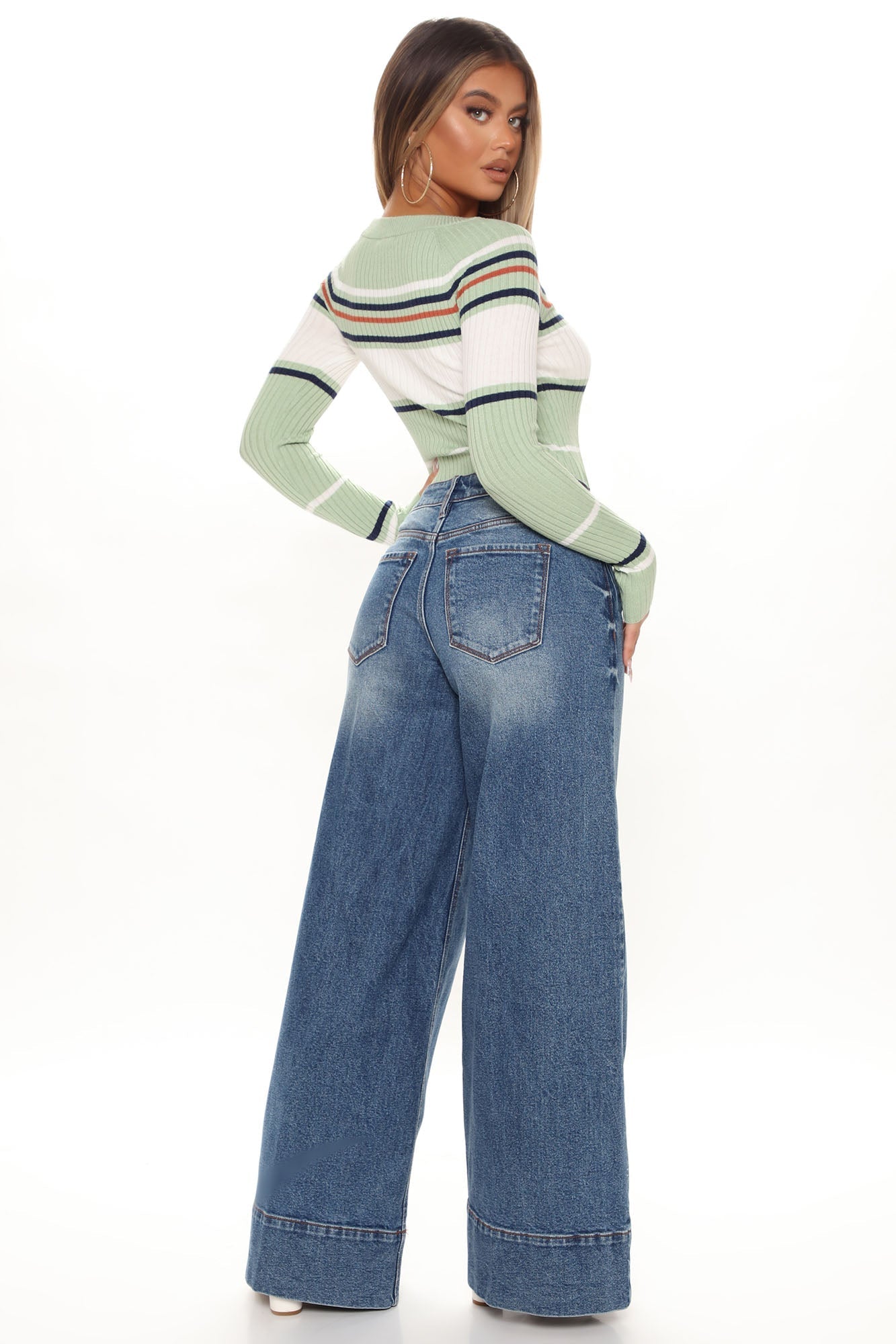 The 90's Called Wide Leg Jeans - Medium Blue Wash