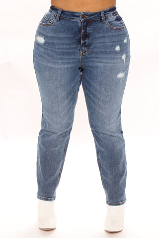 Still Got It Straight Leg Jeans - Medium Blue Wash