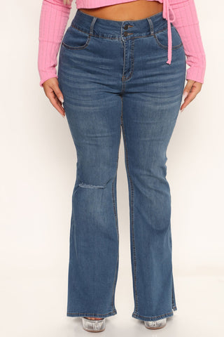That's Hot Sculpting Split Hem Flare Jeans - Medium Blue Wash
