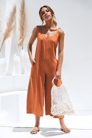 Lockerer Jumpsuit mit weitem Bein und Tasche