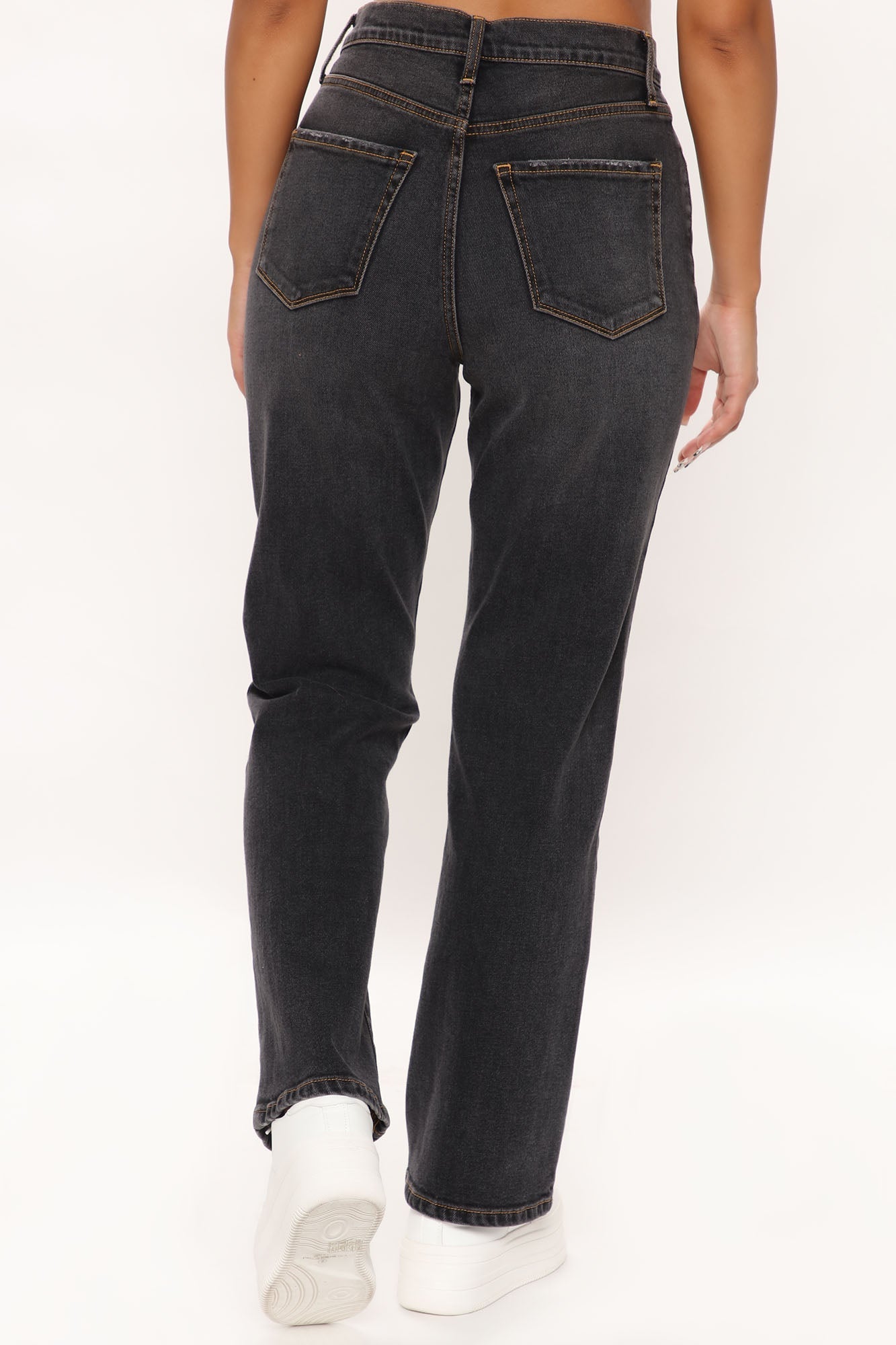 Valencia Vintage Stretch Straight Leg Jean - Black