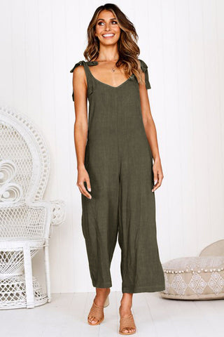 Lockerer Jumpsuit mit weitem Bein und Tasche