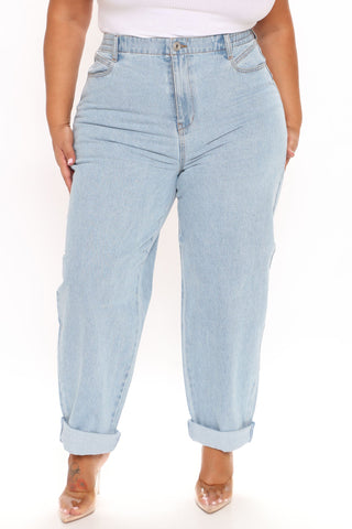 Stop Worrying Easy Waist Mom Jeans - Light Blue Wash