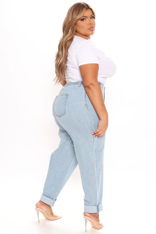 Stop Worrying Easy Waist Mom Jeans - Light Blue Wash