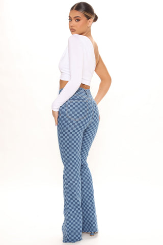 The Queens Stretch Flare Jeans - Medium Blue Wash