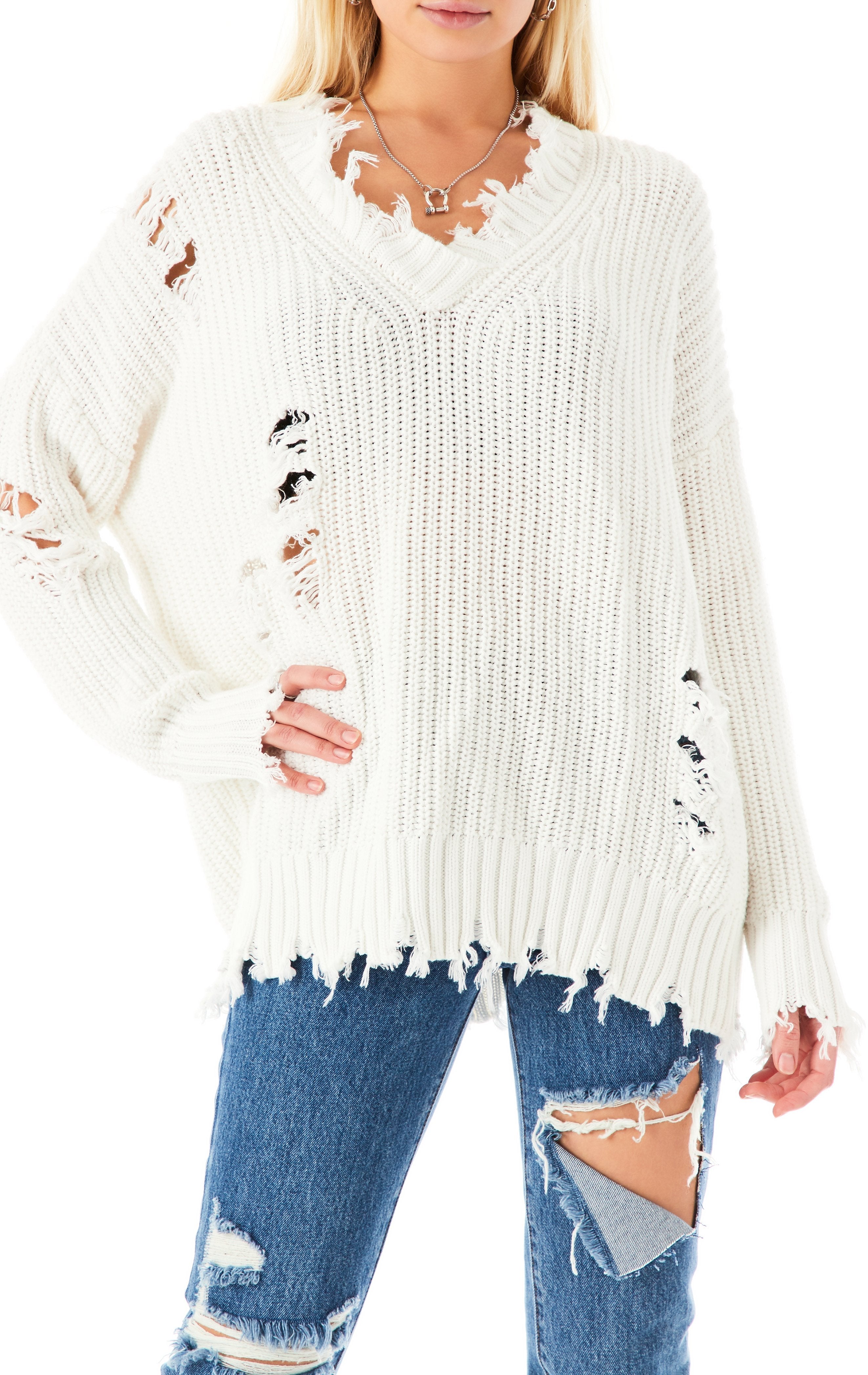 V-NECK RIPPED CHUNKY SWEATER