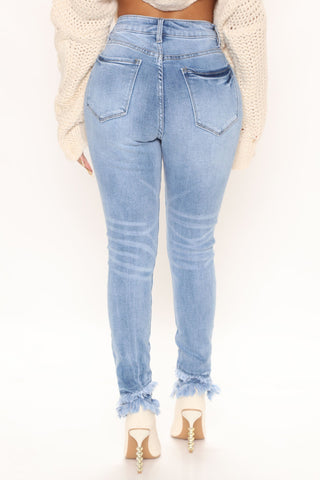 Sydney Sunshine Fray Hem Skinny Jeans - Medium Blue Wash