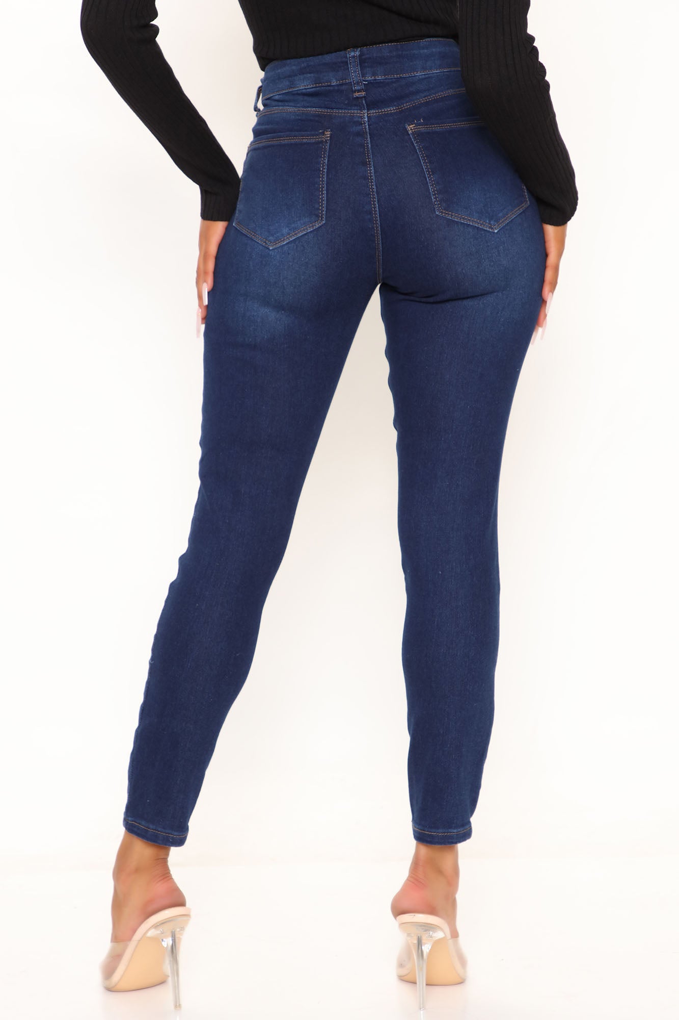 Take A Good Look Skinny Jeans - Dark Wash