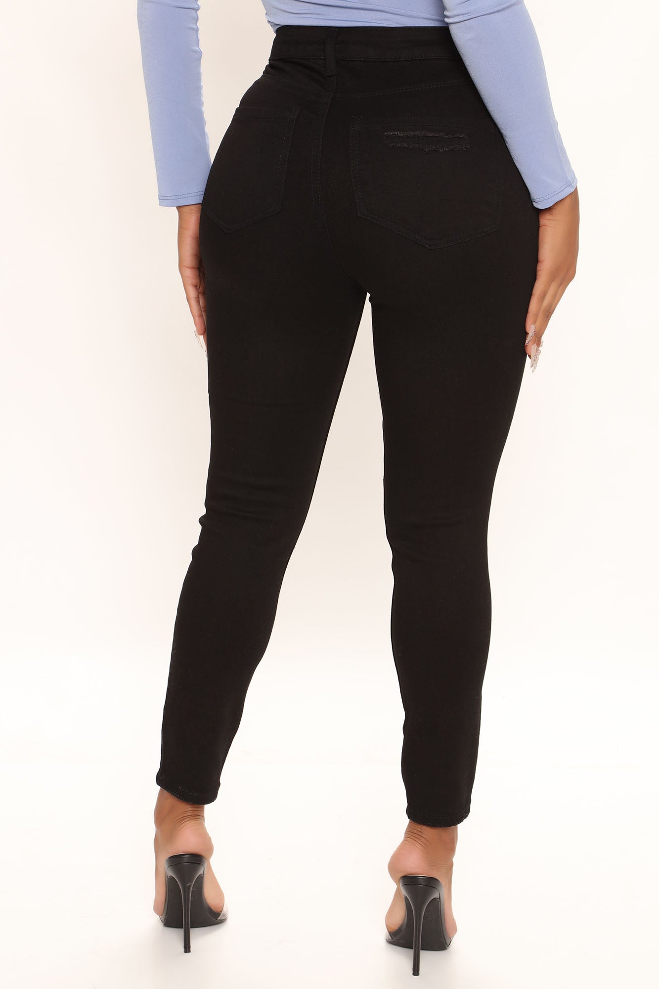 The Comeback Destructed Skinny Jeans - Black