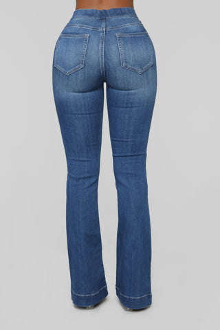 Start Something Mid Rise Flare Jeans - Medium Blue Wash