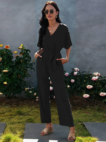 Einfarbiger Jumpsuit mit Taillenband 